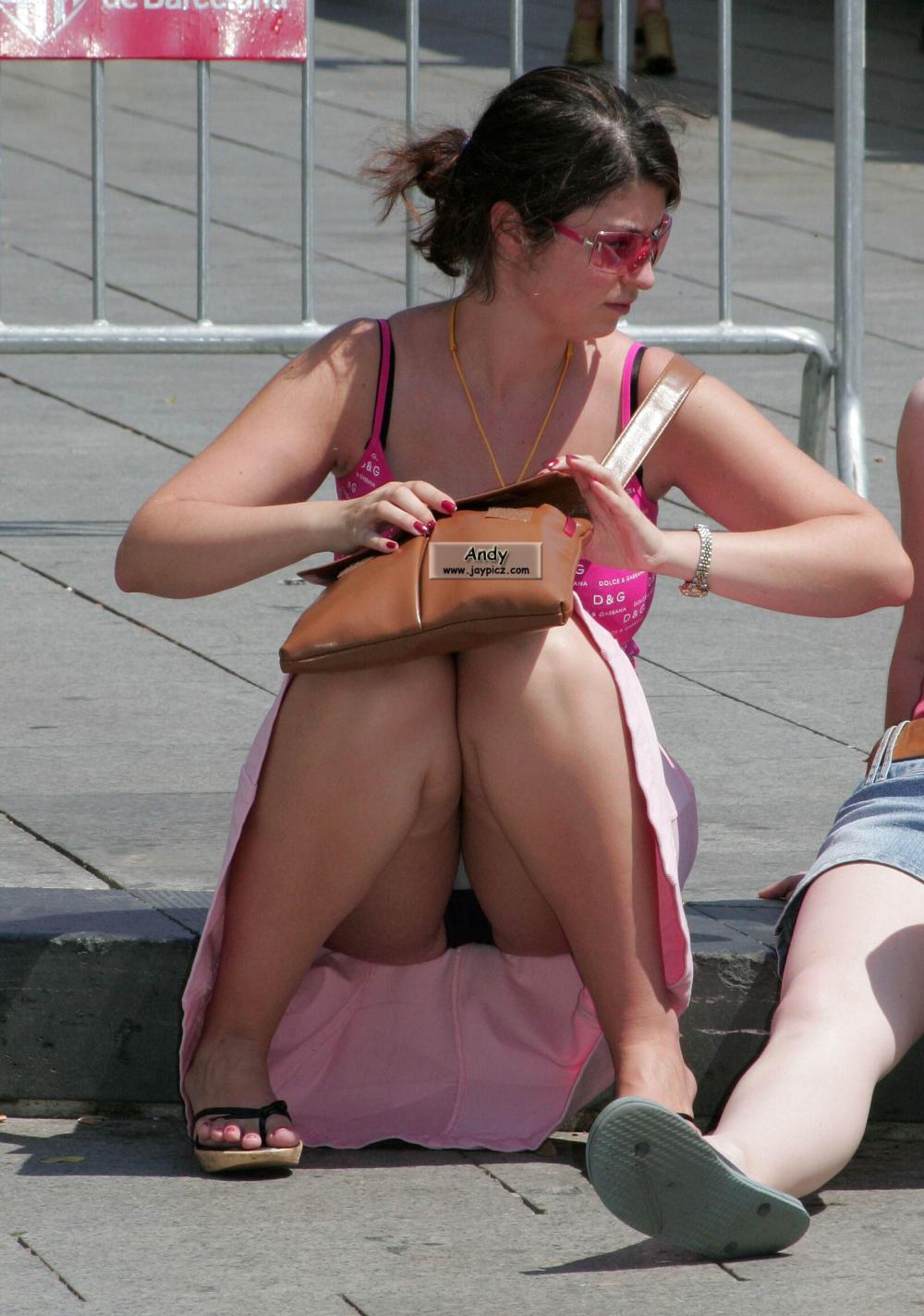 Amateur Street Porn - Upskirt Street Photos image #100497