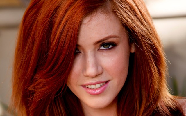 elle alexandra hardcore original wallpaper media close eyes redheads elle closeup alexandra