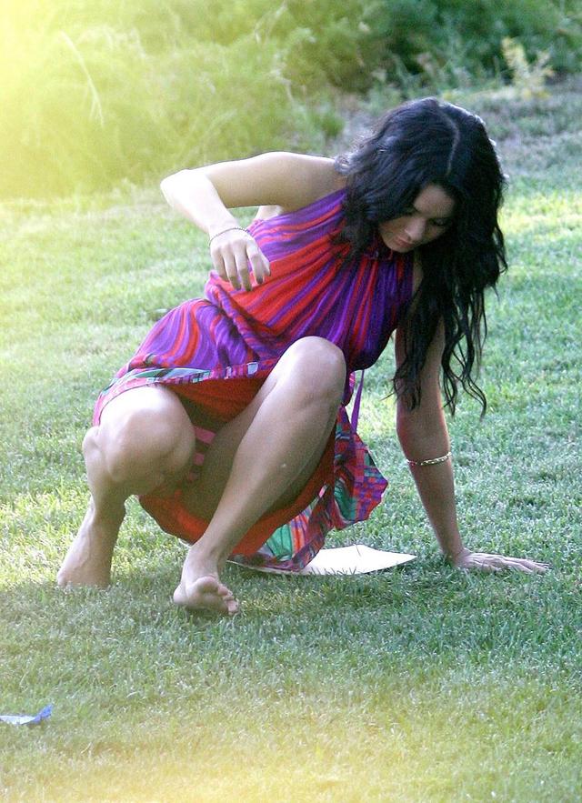 sexy upskirt shots gallery magazine pictures upskirt people vanessa hudgens photoshoot