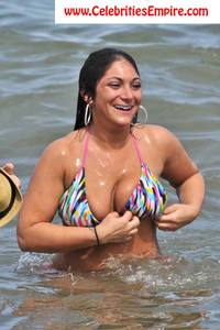 Up Skirt In Public Pics deena cortese oops upskirt ass flash