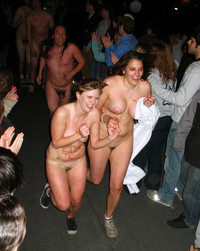 Upskirt Pictures In Public amateur porn candid voyeur flashing public panties upskirt teen photo